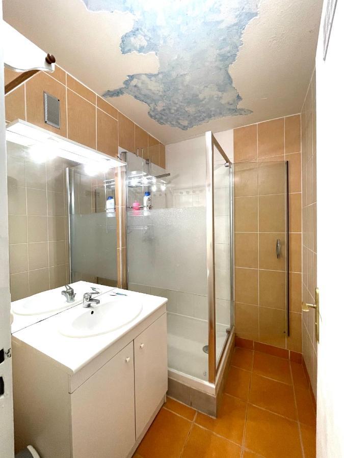 Chambre Privee En Colocation Dans Un Appartement Au Centre De Rillieux La Pape Exterior photo