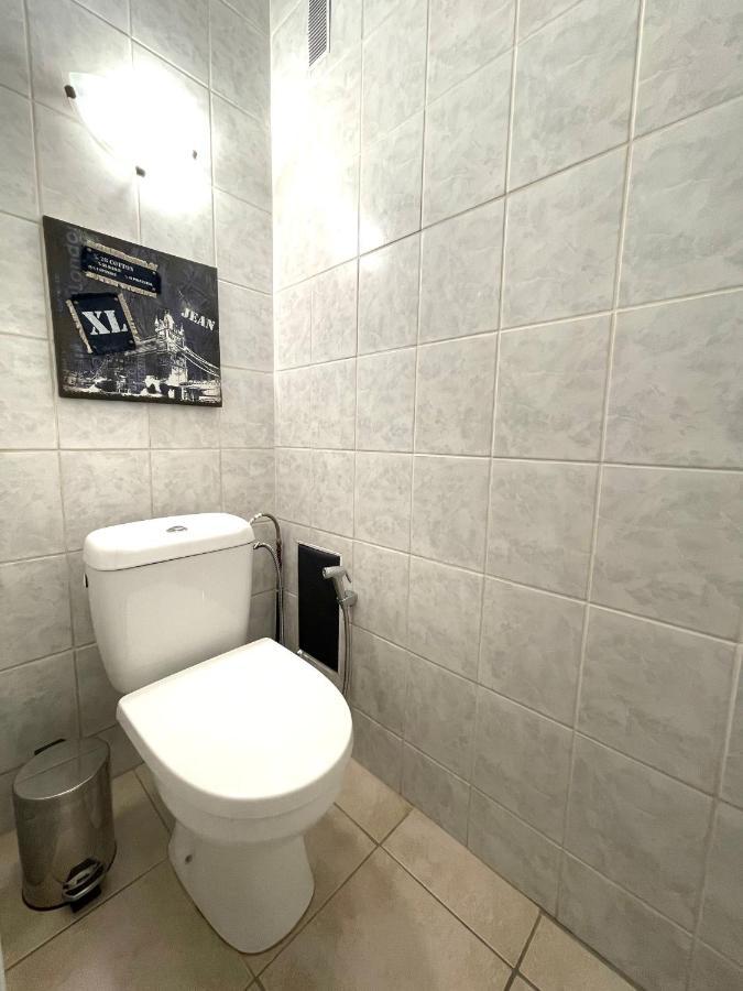 Chambre Privee En Colocation Dans Un Appartement Au Centre De Rillieux La Pape Exterior photo